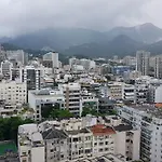 Rio Flat
